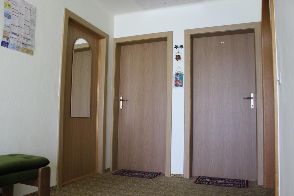 Ferienwohnung Dreimäderlhaus Velden am Wörthersee Exterior foto
