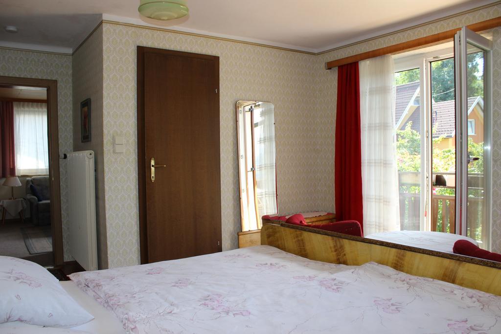 Ferienwohnung Dreimäderlhaus Velden am Wörthersee Exterior foto