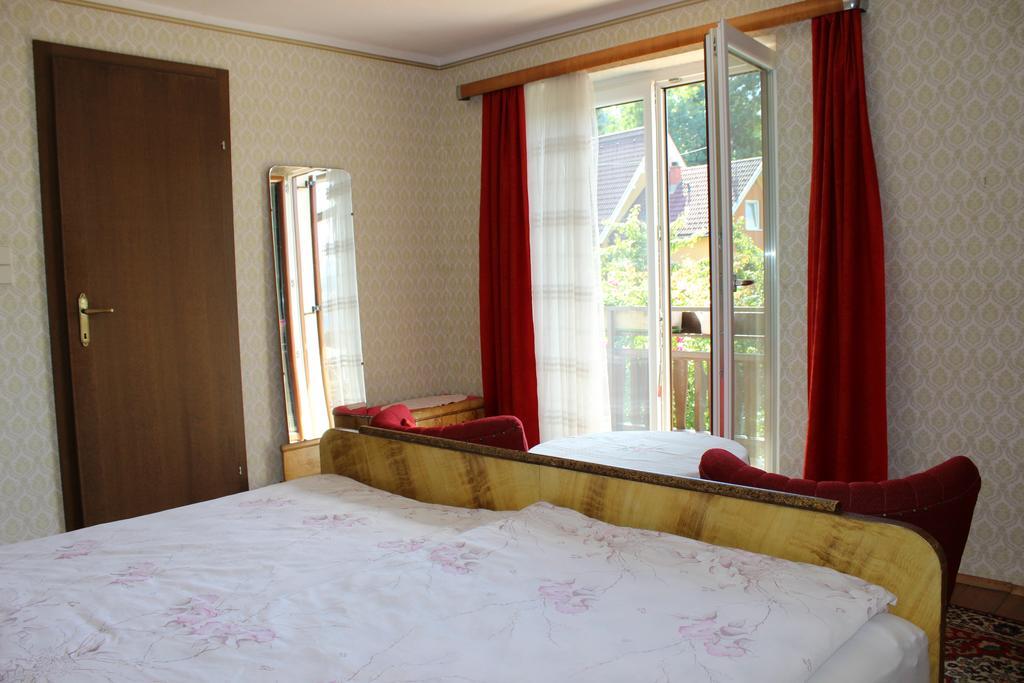 Ferienwohnung Dreimäderlhaus Velden am Wörthersee Exterior foto
