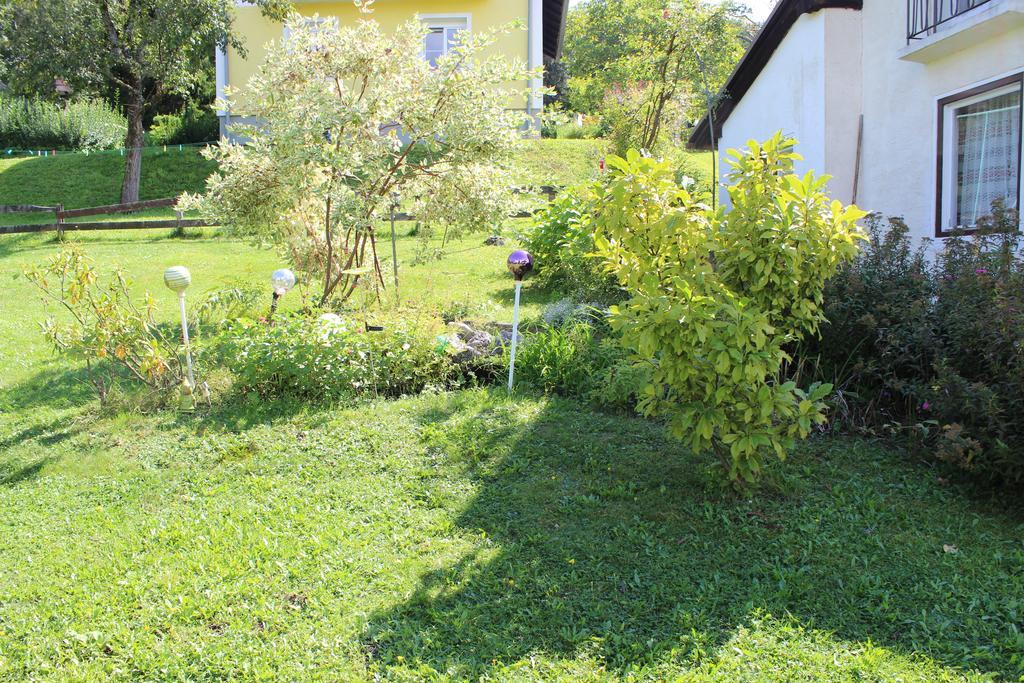 Ferienwohnung Dreimäderlhaus Velden am Wörthersee Exterior foto
